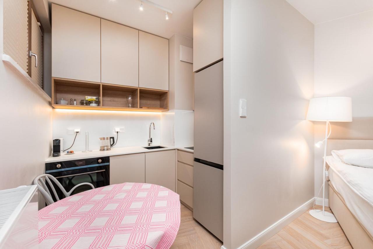 Apartament Solidarnosci By Your Freedom Warsaw Luaran gambar