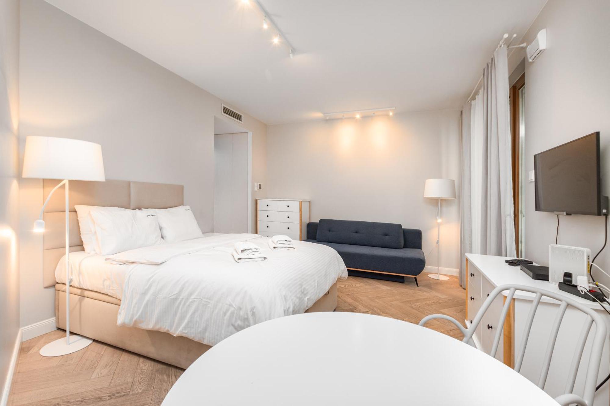 Apartament Solidarnosci By Your Freedom Warsaw Luaran gambar