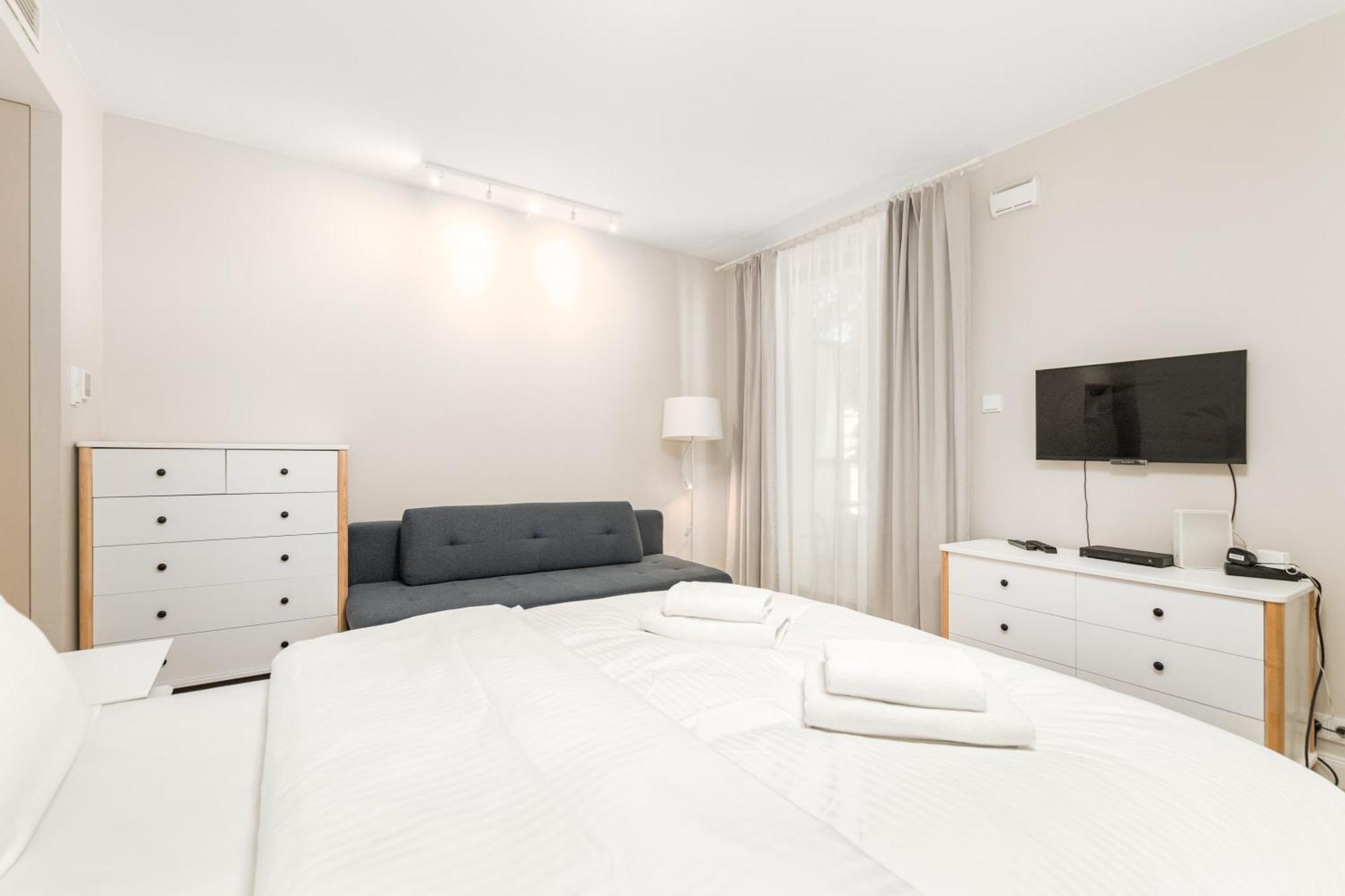 Apartament Solidarnosci By Your Freedom Warsaw Luaran gambar