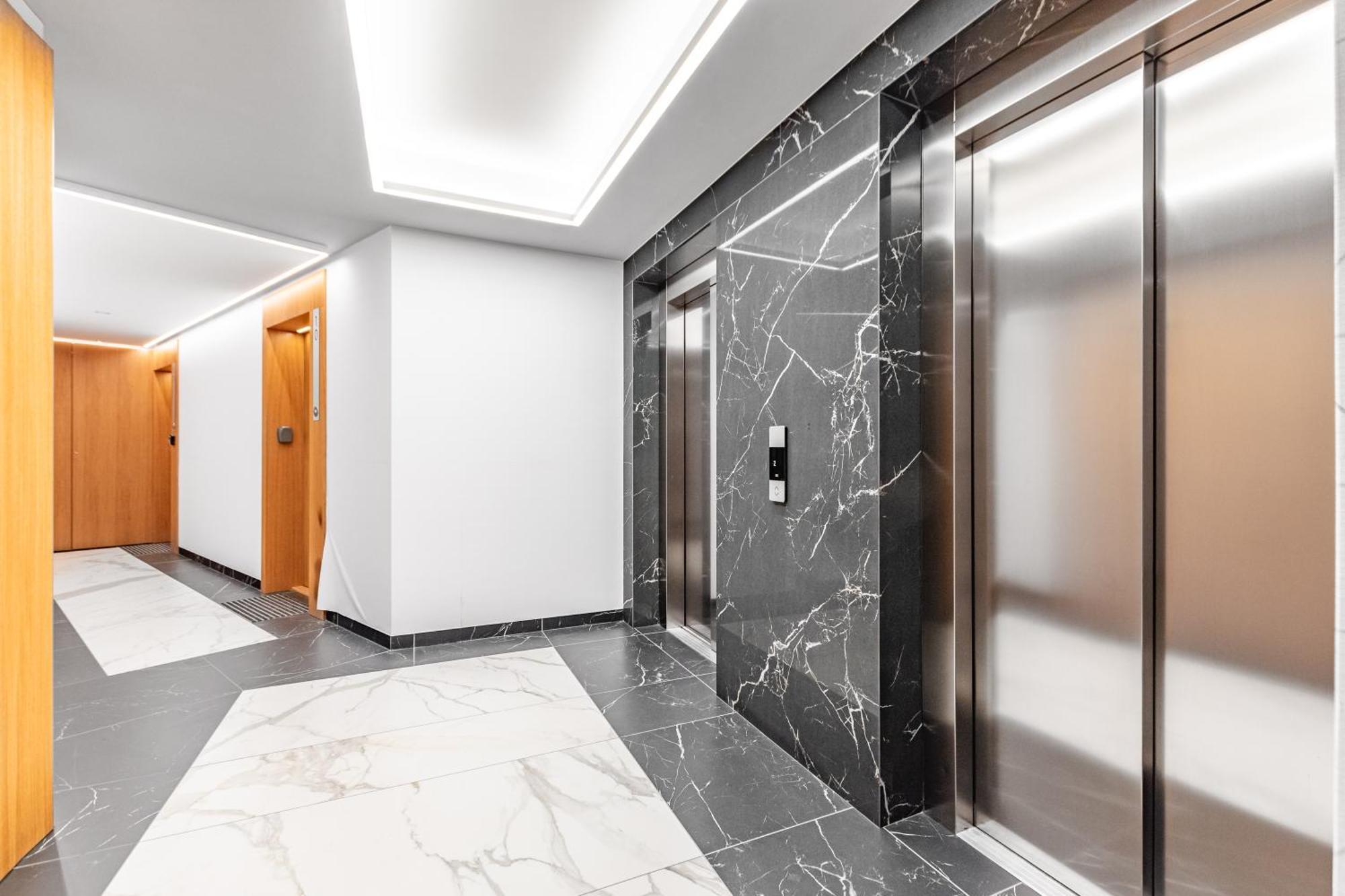 Apartament Solidarnosci By Your Freedom Warsaw Luaran gambar